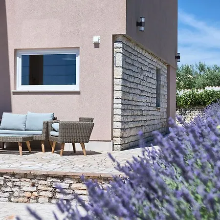 Pascal Comfortable Holiday וילה Marčana